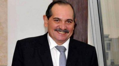 �Alperovich condicion� pol�ticamente y endeud� a los municipios�