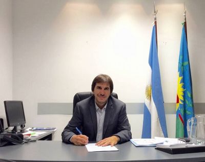 Proponen acceso virtual y universal a manuales escolares