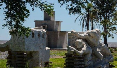 Fuerte pedido para restituir la estatua de Col�n