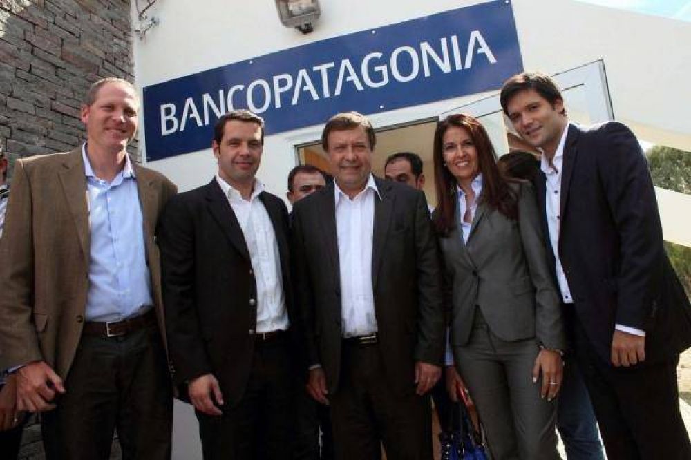 Siguen las quejas y el pliego ni asom� en la Legislatura