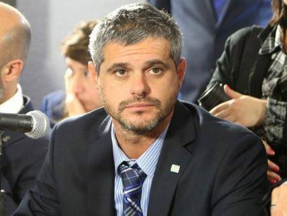 �La protecci�n del bosque no impide solucionar los problemas habitacionales de la gente�