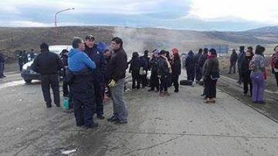Municipales siguen de paro y hoy cobran 40% del sueldo