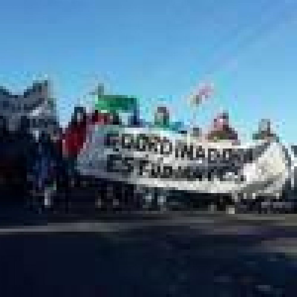Estudiantes realizaran marcha contra la emergencia educativa