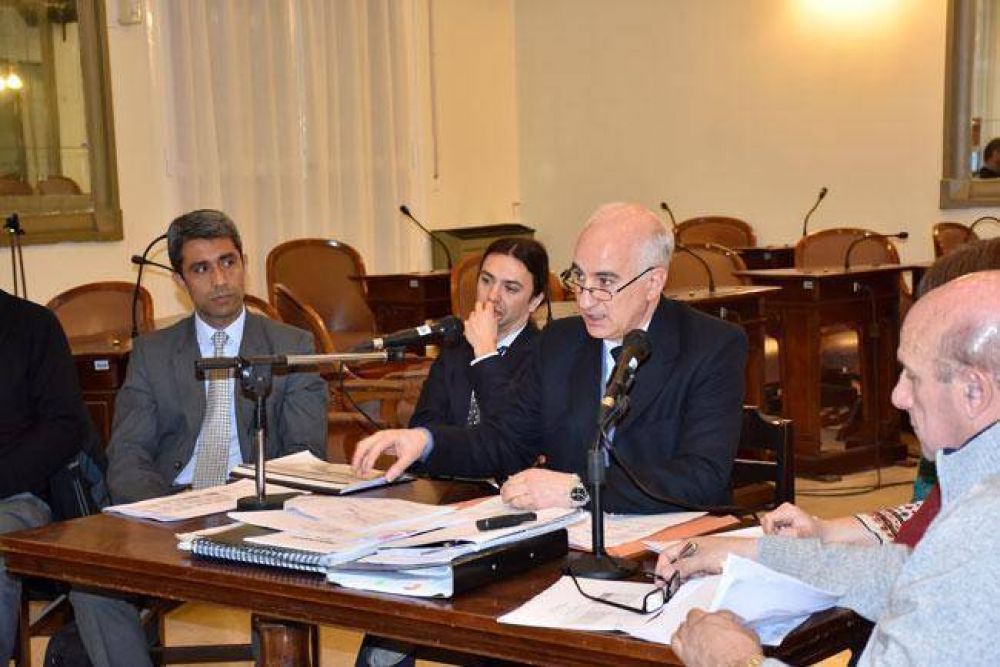 Presupuesto: cruce entre el PJ y el secretario Evangelista