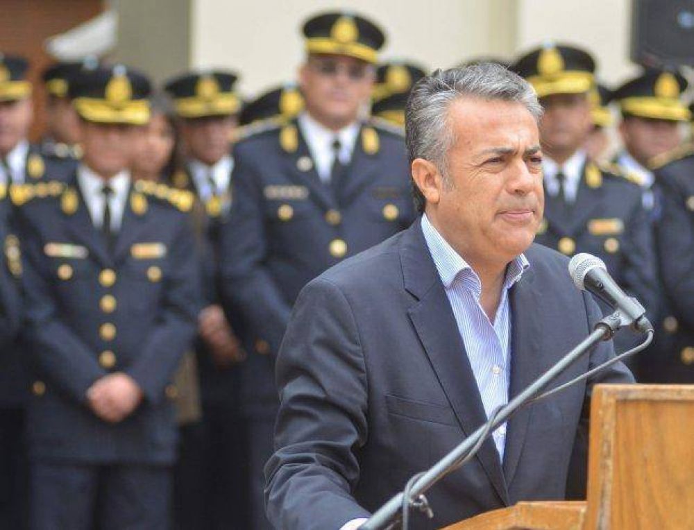 Cornejo impulsa un banco de datos de ADN para combatir el delito