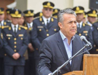 Cornejo impulsa un banco de datos de ADN para combatir el delito