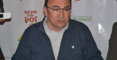 Salom�n sobre el basural: �Estamos atravesando una situaci�n muy dif�cil; no tenemos topadora ni de vialidad ni nuestra�