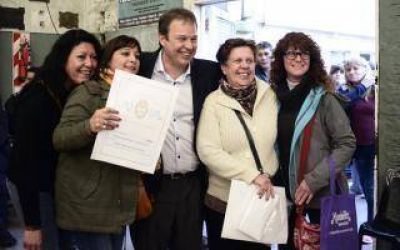Cascallares entregar� m�s de 200 escrituras en Almirante Brown