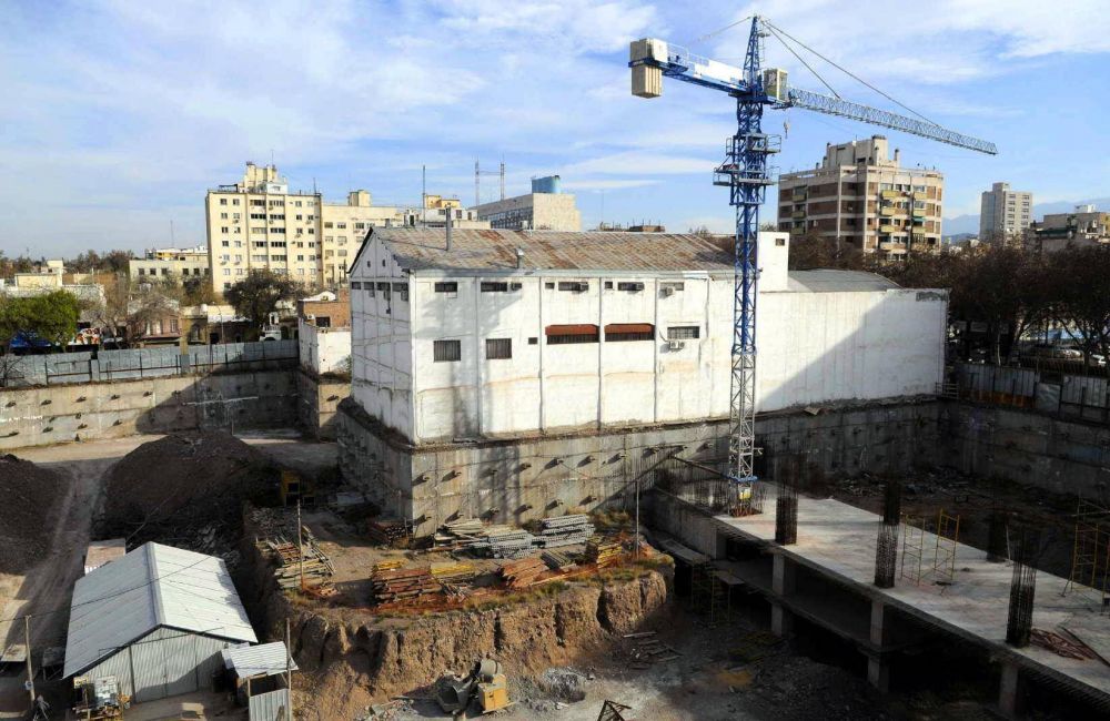 Otra vez est� frenada la obra del pozo Maristas