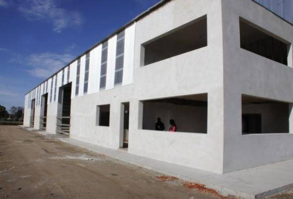 El Intendente Lunghi recorri la obra de construccin del nuevo edificio de Vialidad