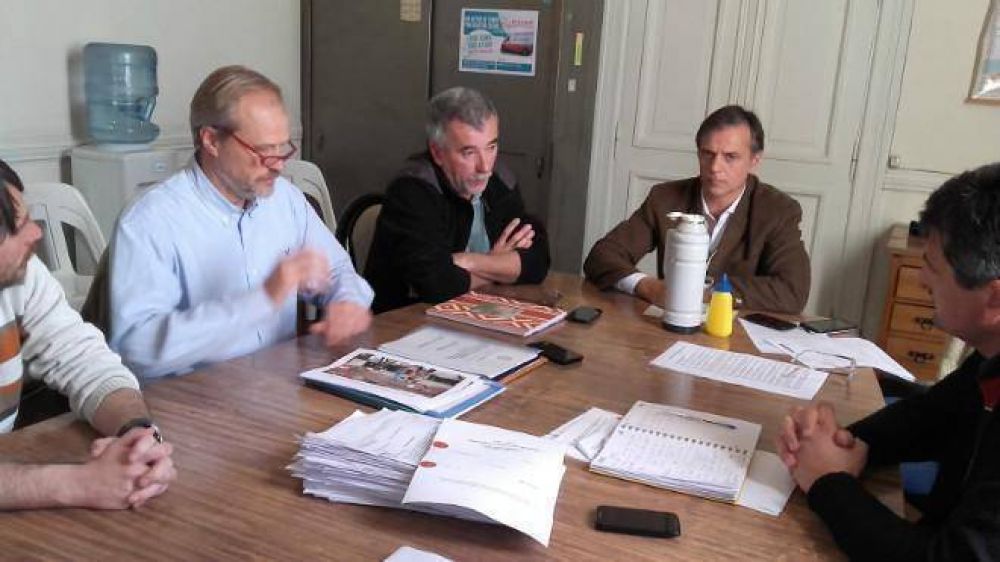 Brindaron explicaciones por el plan de bacheo: �hubo falla de materiales�, sinceraron