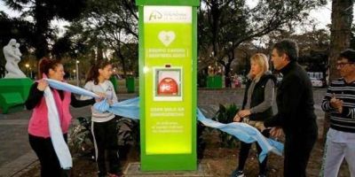 Zabaleta sobre la instalaci�n de un desfibrilador en una plaza: �la tarea de un Intendente es prevenir