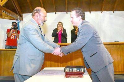 Bertone designar� al nuevo Ministro de Gobierno en las pr�ximas horas