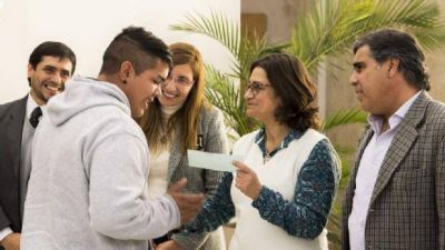 �Tratamos de paliar la situaci�n dando otro tipo de ayuda�