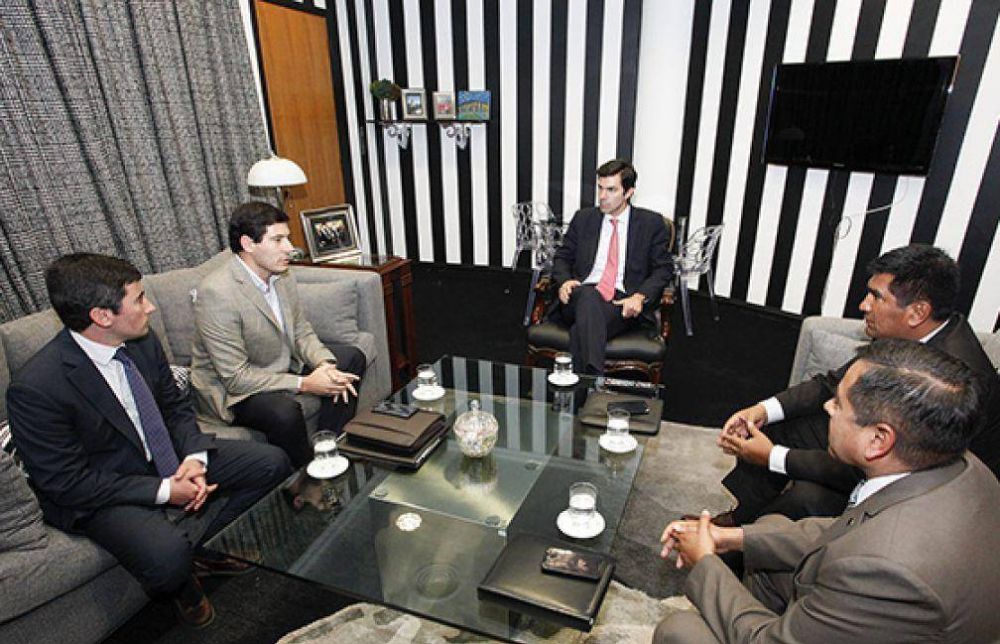 Urtubey analiz� pol�ticas y estrategias de seguridad