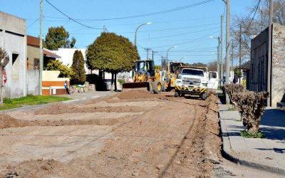 Inician obras de pavimentaci�n en las localidades