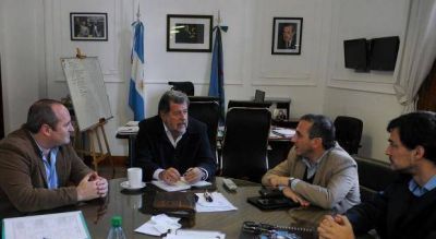 Elustondo se sum� al apoyo de la legalizaci�n del cannabis para uso medicinal