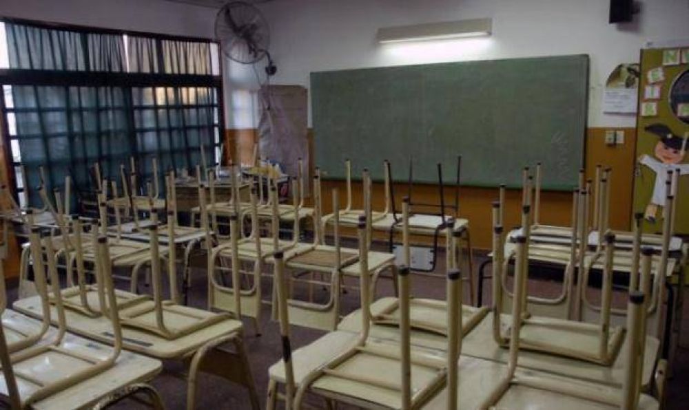 Paro docente: La Provincia confirm� que descontar� el d�a