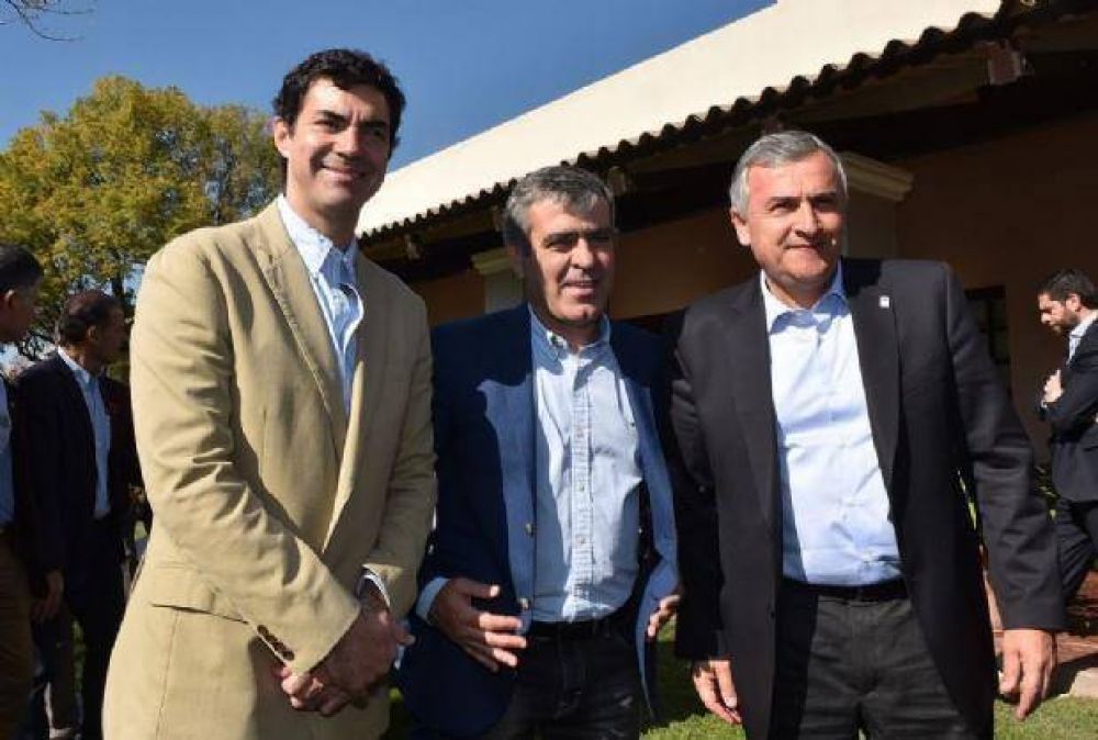 Juan Manuel Urtubey se mostr� con los radicales Gerardo Morales y Jos� Cano en Jujuy