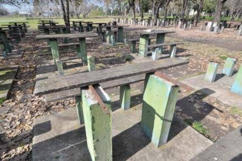 Polideportivos en estado cr�tico