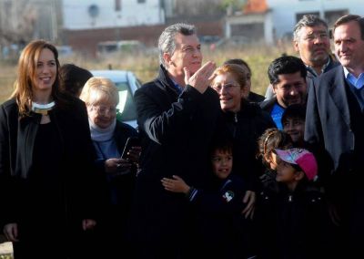 El Presidente ponder� las obras y respondi� a quienes lo agredieron