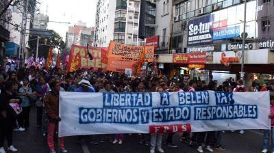 Marchas en todo el pa�s para pedir la libertad de la joven presa por un aborto espont�neo