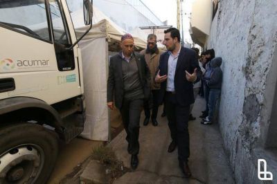 El ministro Bergman recorrio el barrio Pampa de Lan�s