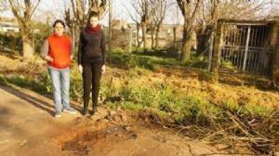 Nueve meses sin arreglar una p�rdida de agua
