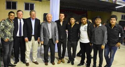 Anuncian pavimentaci�n en acceso a Ambrosetti