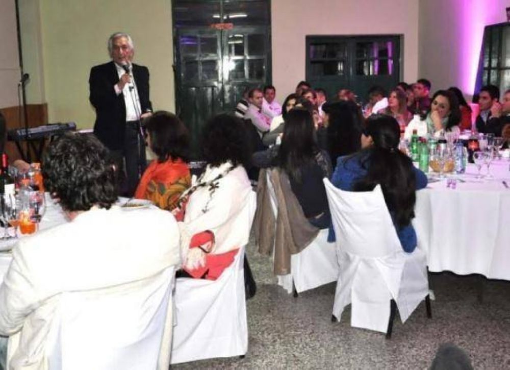 El Gobernador se reuni� con docentes y directivos escolares en Nueva Galia