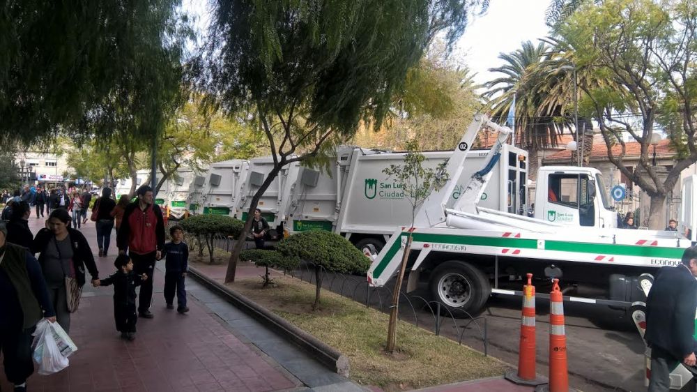 El Municipio sum� 11 camiones cero kil�metro para la recolecci�n de la basura