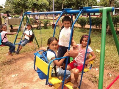 Mons. Lozano: Ojal� todos los ni�os sean felices