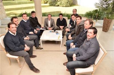 Bali se reuni� nuevamente con el ministro Cenz�n