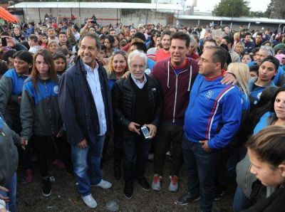 Scioli, de recorrida con olor electoral