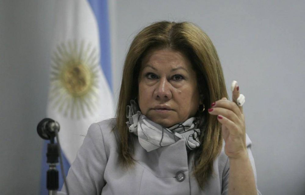 Cama�o prepara la avanzada contra Aranguren en Diputados