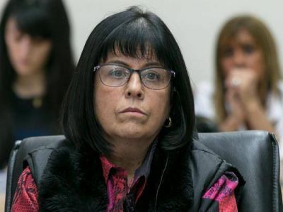 Liliana Mart�nez confirm� su candidatura a la presidencia de la UCR fueguina