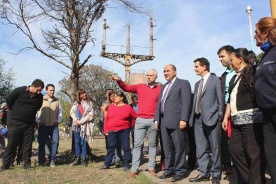 �La prioridad es que no haya hambre�, advirti� Yedlin