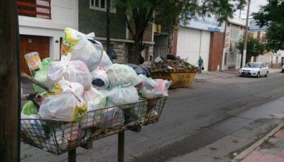 Lusa: retoman la normal recolecci�n de residuos, luego de tres d�as de protestas
