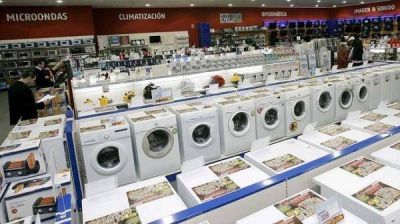 Caen otra vez las ventas en la Provincia