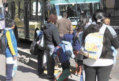 Otra vez le bajaron el pulgar al boleto estudiantil que pide la Izquierda
