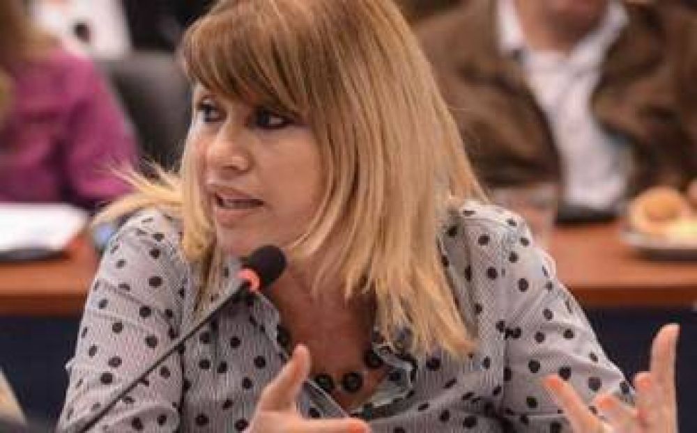 Litza asegur� que el Frente Renovador �no le cierra la puerta a ning�n peronista�