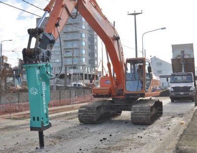 Se dio inicio a la obra de calle Elcano
