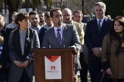 Tagliaferro encabez� el acto de homenaje a Jos� de San Mart�n