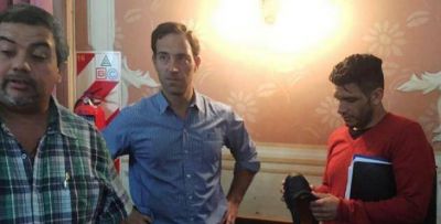 Municipales: Gobierno ofreci� un 16 %, ATE rechaz� y el otro sindicato resuelve en asamblea