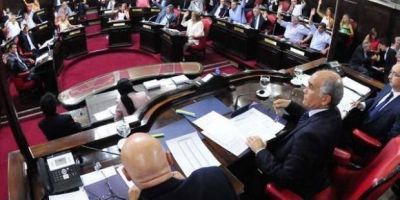 Provincia: un mes de c�rcel y multas de hasta $ 30.000 para familiares de alumnos que maltraten a docentes