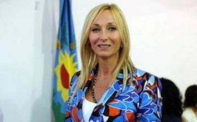 M�nica L�pez: �Se termin� la �poca de CFK y Scioli�