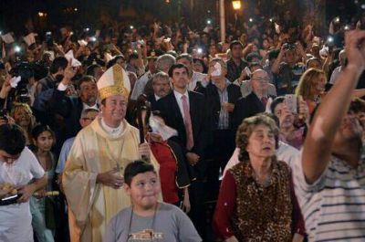 Urtubey acompa�� a la comunidad de Embarcaci�n en su fiesta patronal