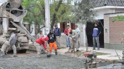 El municipio realiza obras en diferentes barrios de la ciudad
