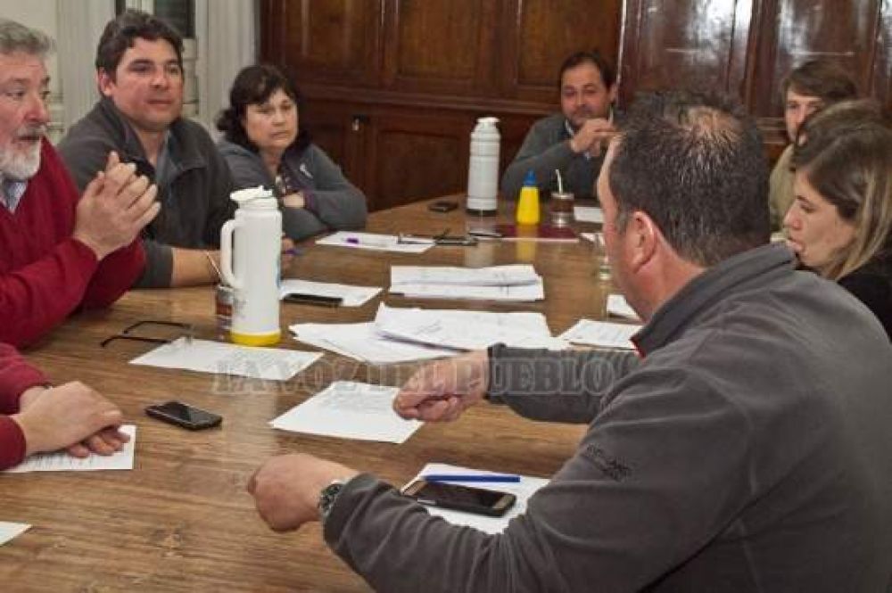 Cuestionamientos de la oposici�n por habilitaciones