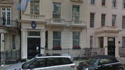 De mochilero a diplom�tico: nombran a un amigo de Marcos Pe�a en la embajada en Londres